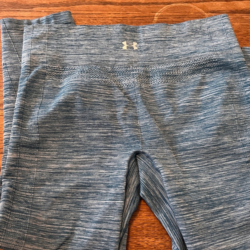 UNDER ARMOUR ADULT MEDIUM COMPRESSION LEGGINGS